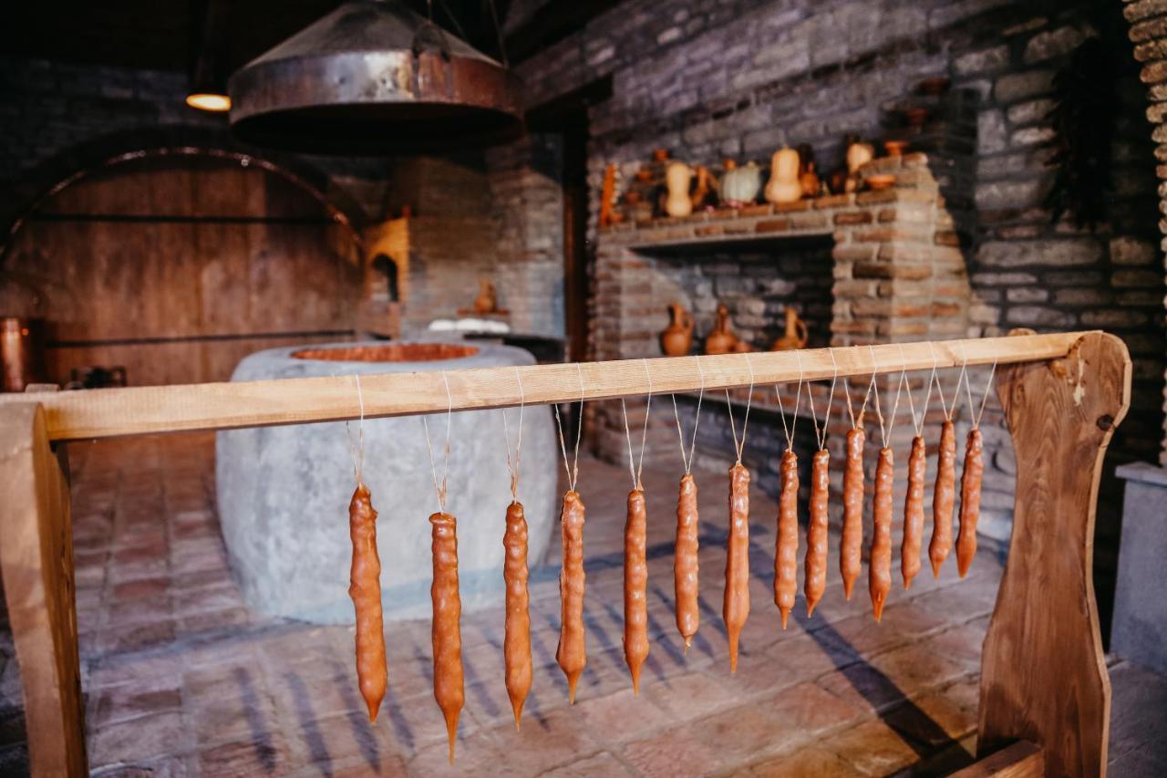 Chateau Mosmieri Hotel & Winery Telawi Zewnętrze zdjęcie